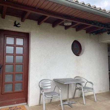 May'S Cottage Availles-Limouzine Esterno foto